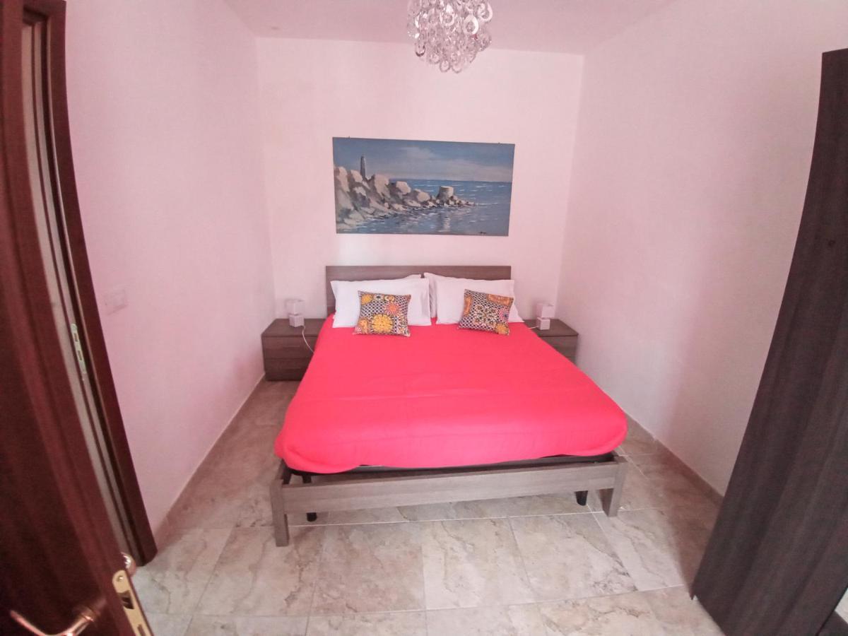 Hibiscus Siracusa سيراكوزا المظهر الخارجي الصورة