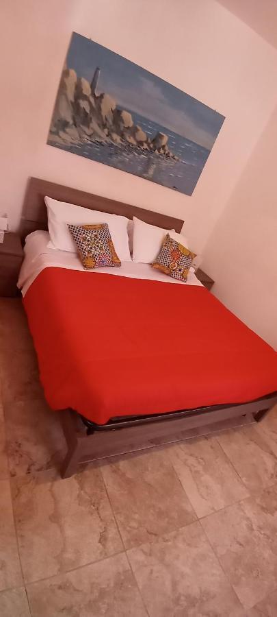 Hibiscus Siracusa سيراكوزا المظهر الخارجي الصورة